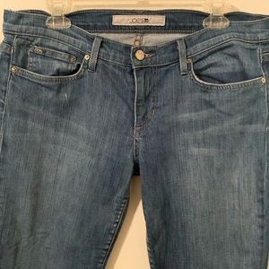 Joe’s Jeans size 32 with Designs on back pockets